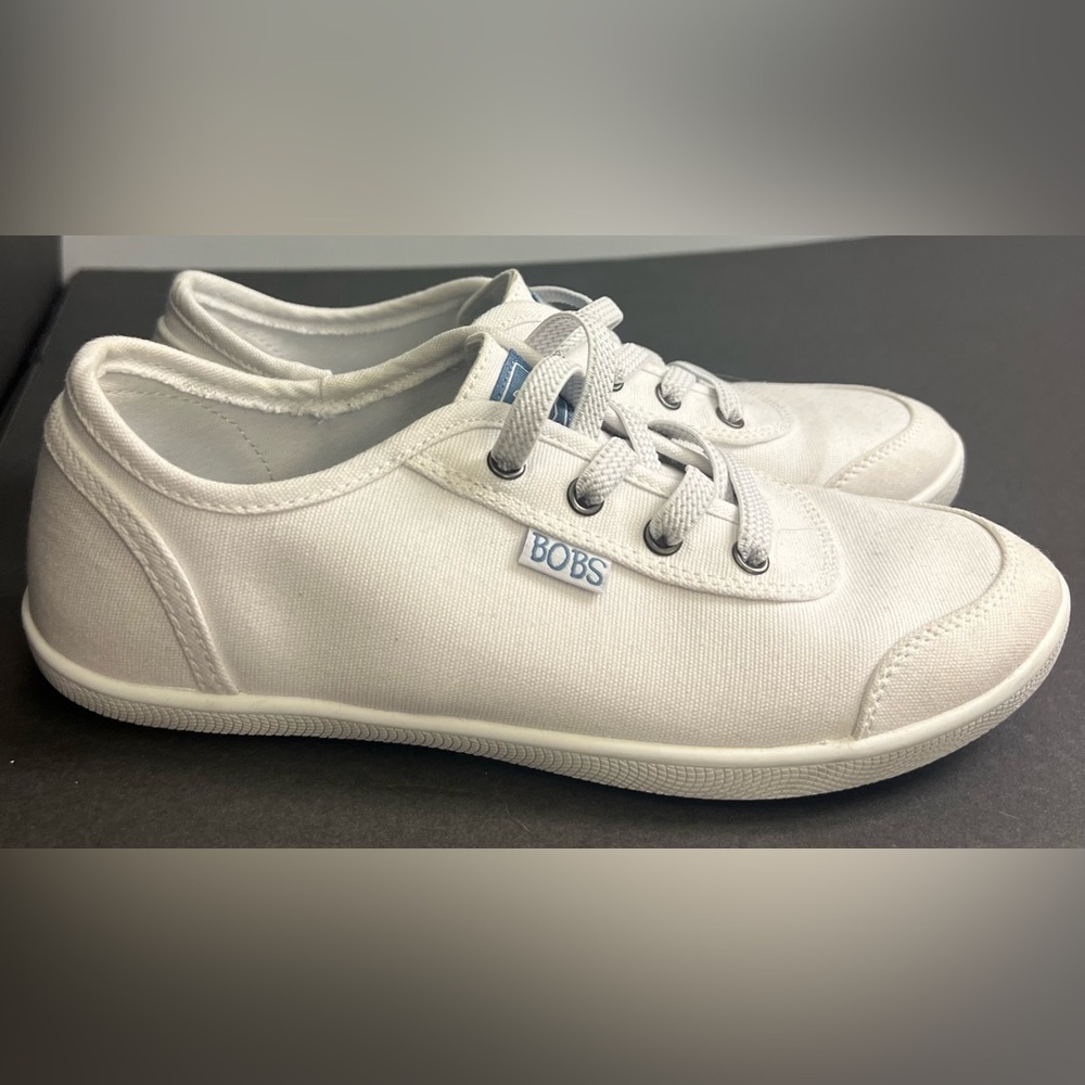 Sketchers BOBS- B Cute Bitter Sweet White Shoes- Size:7, Pre-Owned